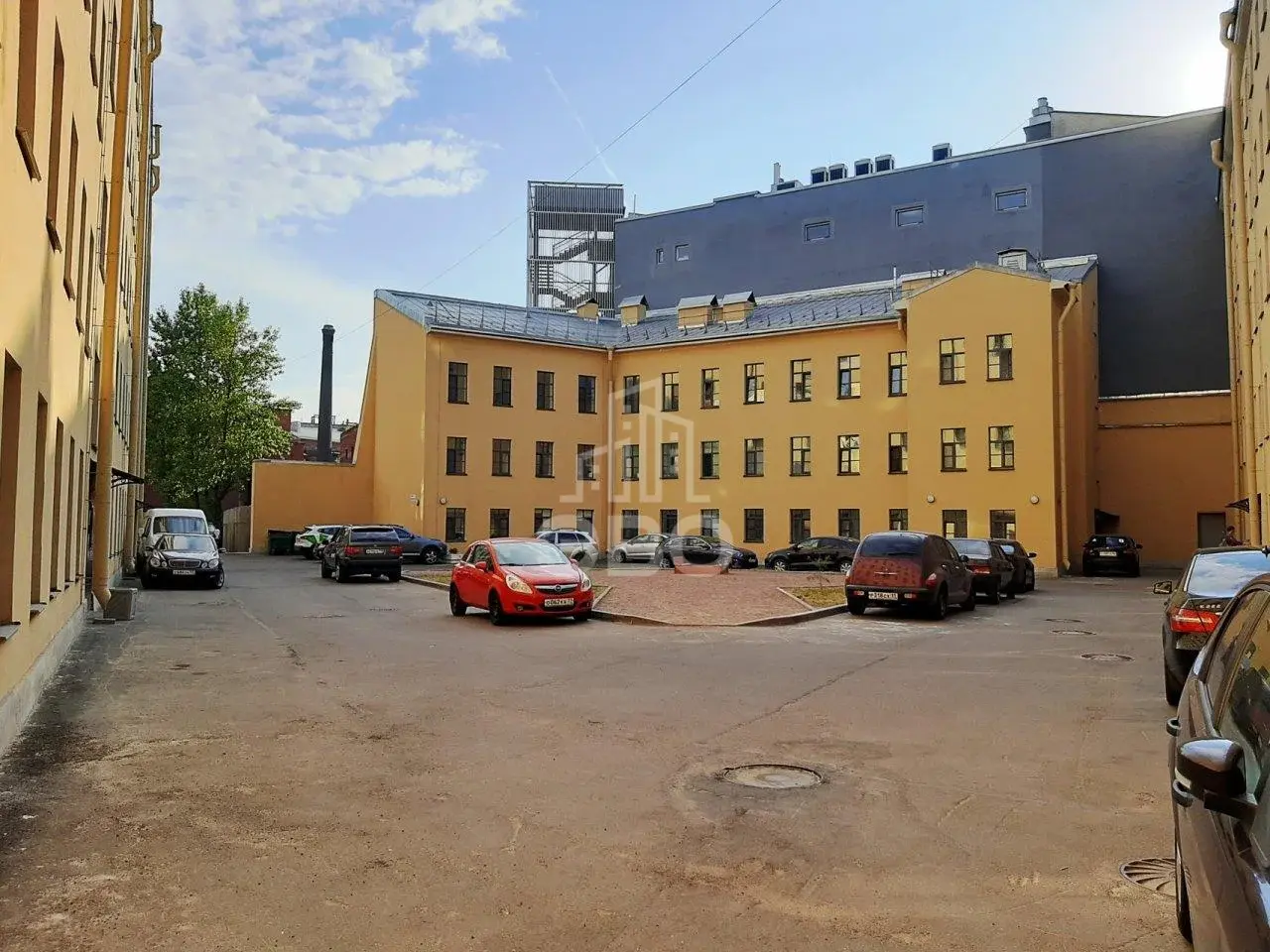однокомнатная квартира в Санкт-Петербурге по адресу: Обводного канала наб., 128