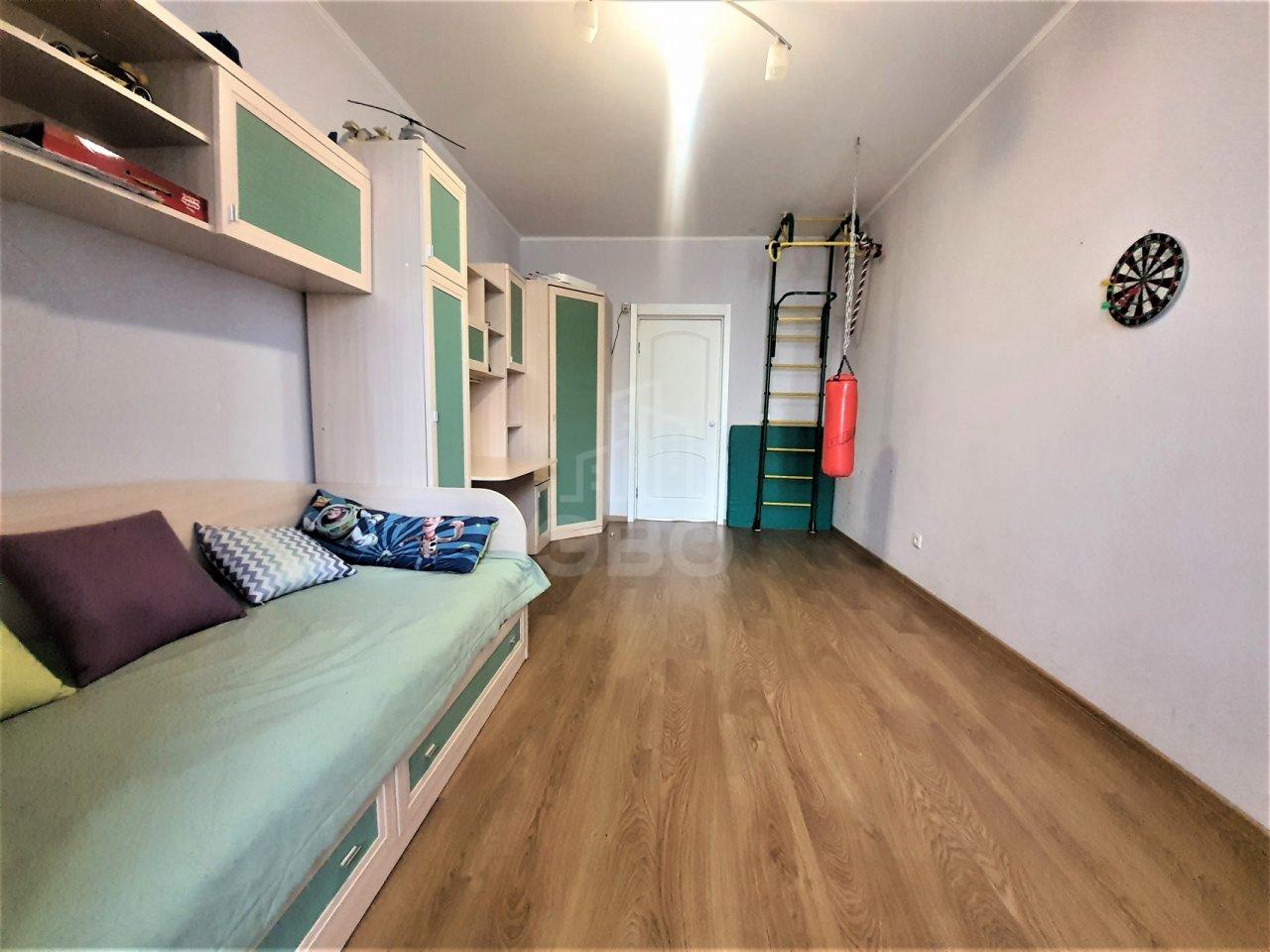 трехкомнатная квартира в Санкт-Петербурге по адресу: Бутлерова ул., 11, к 4