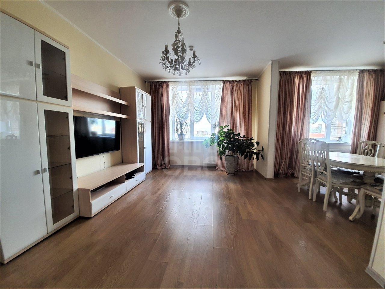 трехкомнатная квартира в Санкт-Петербурге по адресу: Бутлерова ул., 11, к 4