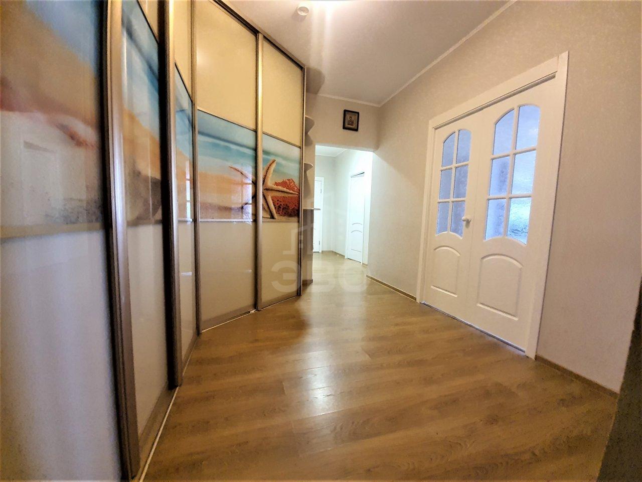 трехкомнатная квартира в Санкт-Петербурге по адресу: Бутлерова ул., 11, к 4