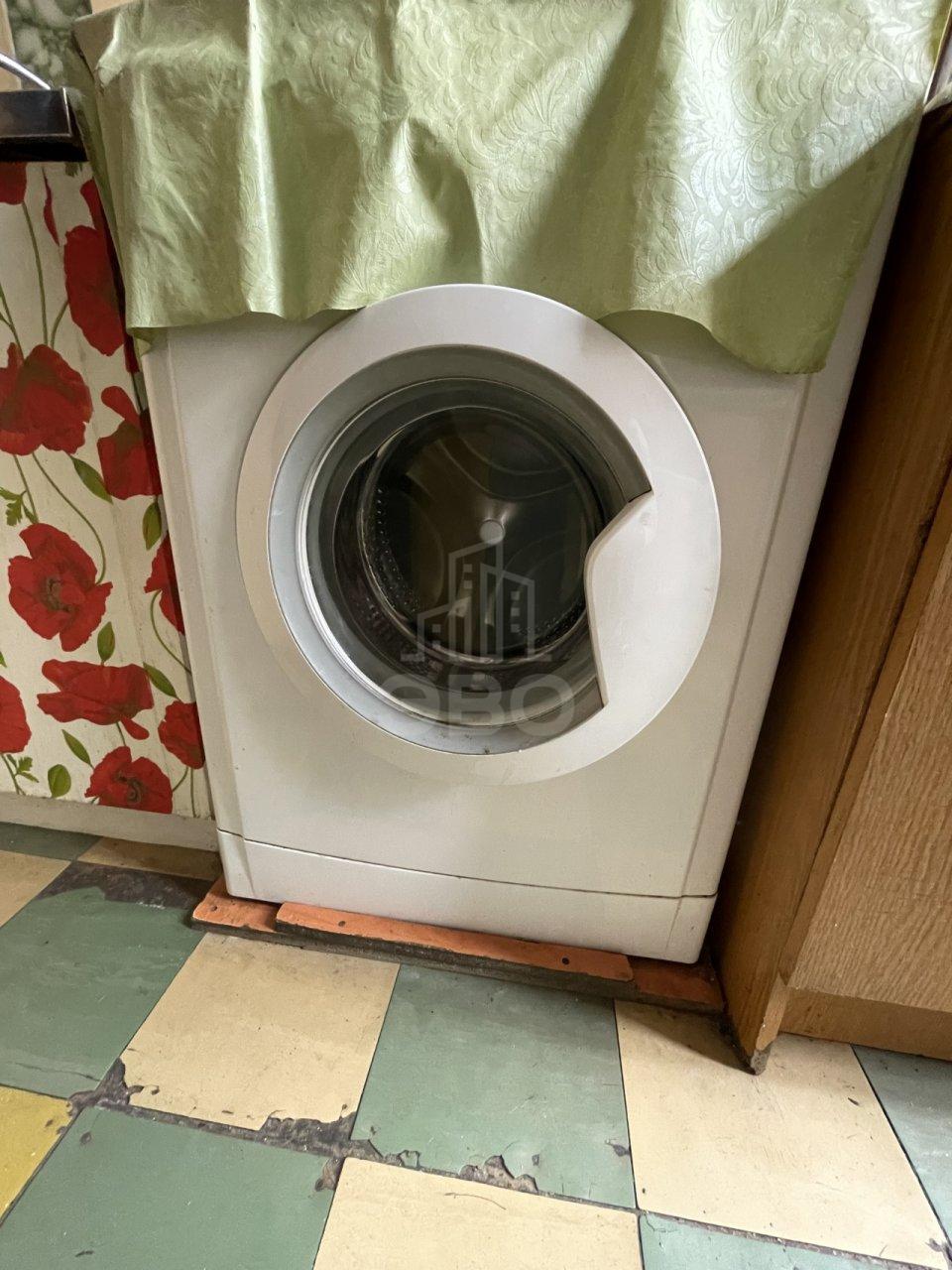 комната в Санкт-Петербурге по адресу: Дровяная ул., 1