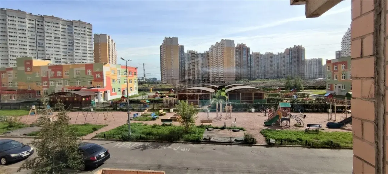 двухкомнатная квартира в Санкт-Петербурге по адресу: Глухарская ул., 33, к 1, литера А