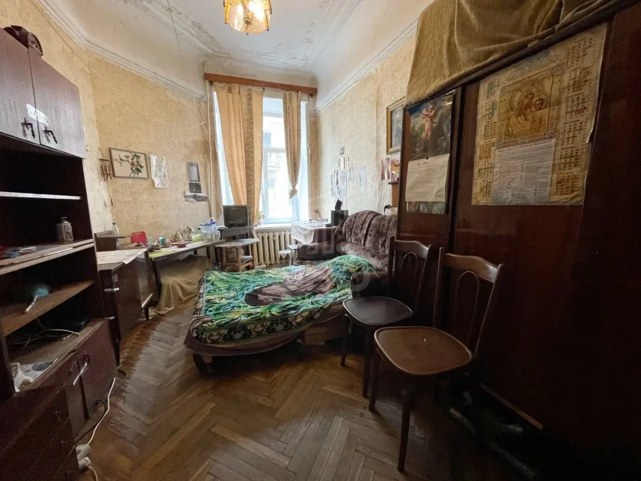 комната в Санкт-Петербурге по адресу: Малая Посадская ул., 6