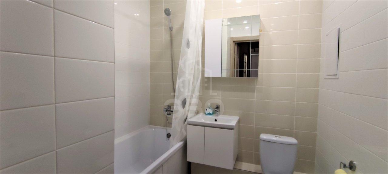 однокомнатная квартира в Санкт-Петербурге по адресу: Среднерогатская ул., 16, к 4