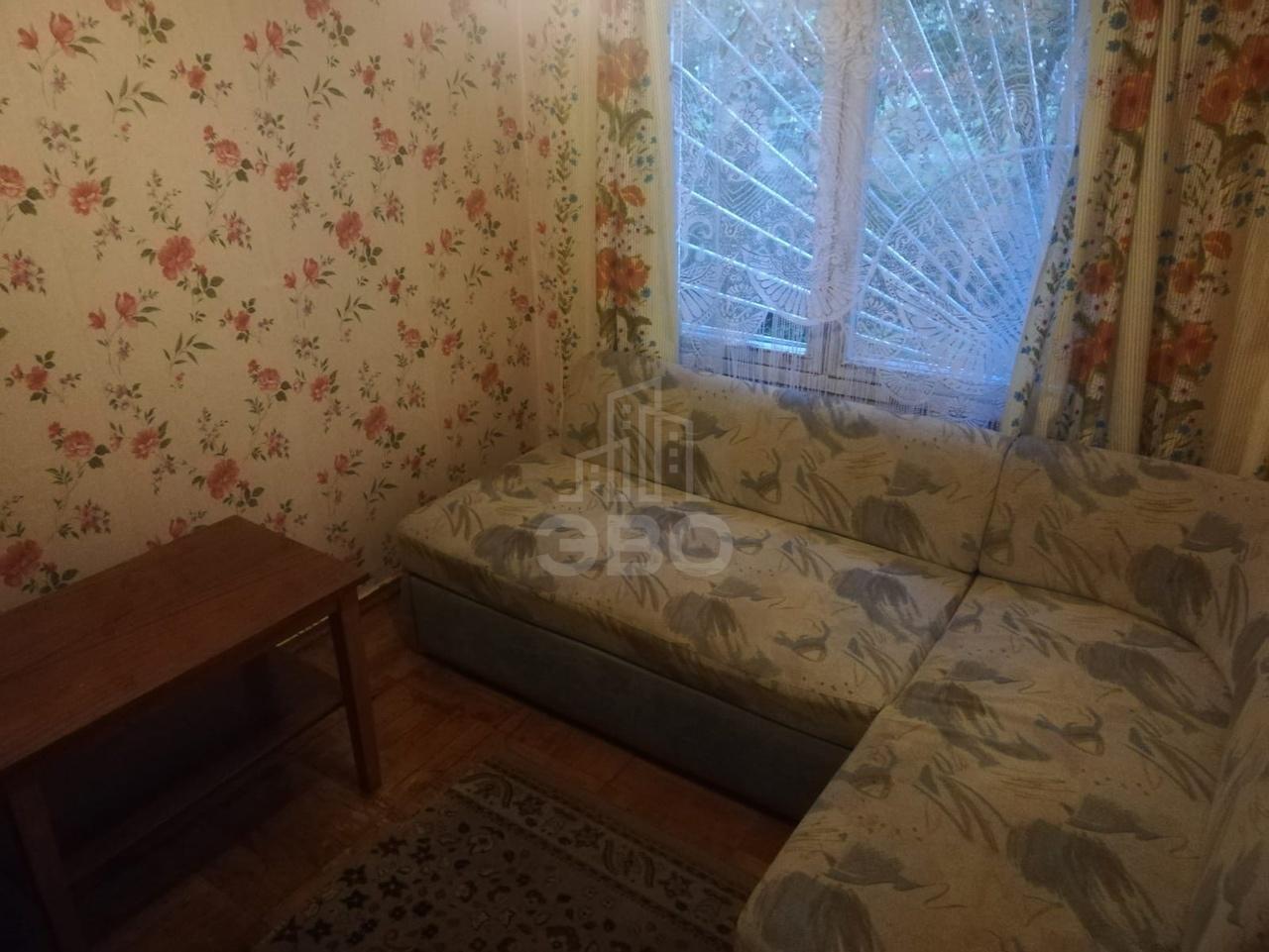 трехкомнатная квартира в Санкт-Петербурге по адресу: Стачек проспект, 212