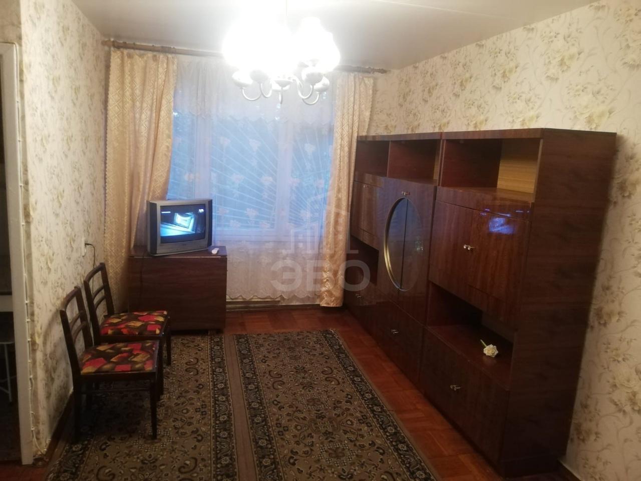 трехкомнатная квартира в Санкт-Петербурге по адресу: Стачек проспект, 212