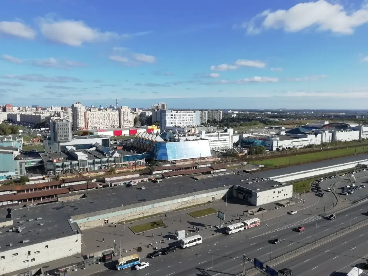 двухкомнатная квартира в Санкт-Петербурге по адресу: Витебский проспект, 101, к 1