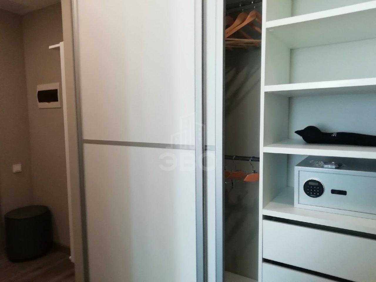 двухкомнатная квартира в Санкт-Петербурге по адресу: Витебский проспект, 101, к 1