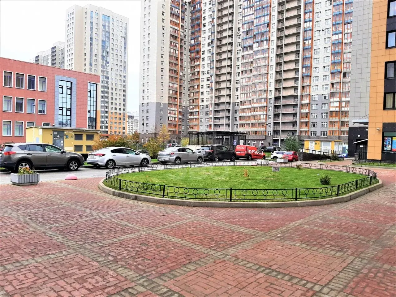 однокомнатная квартира в Санкт-Петербурге по адресу: Мебельная ул., 35, к 2