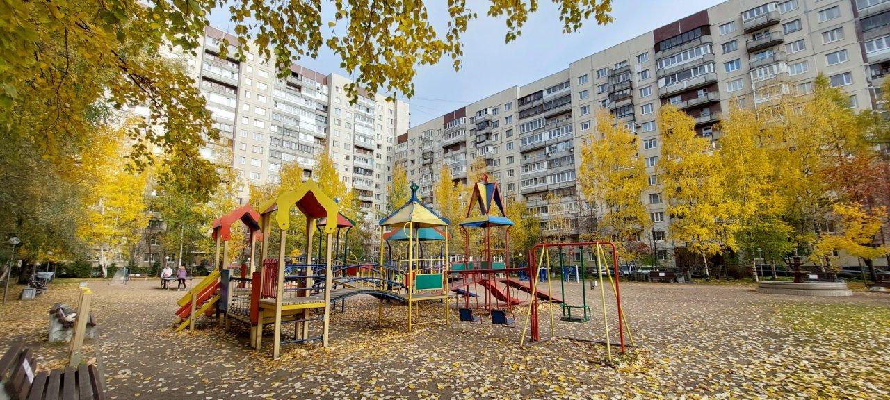 двухкомнатная квартира в Санкт-Петербурге по адресу: Луначарского проспект, 108, к 1