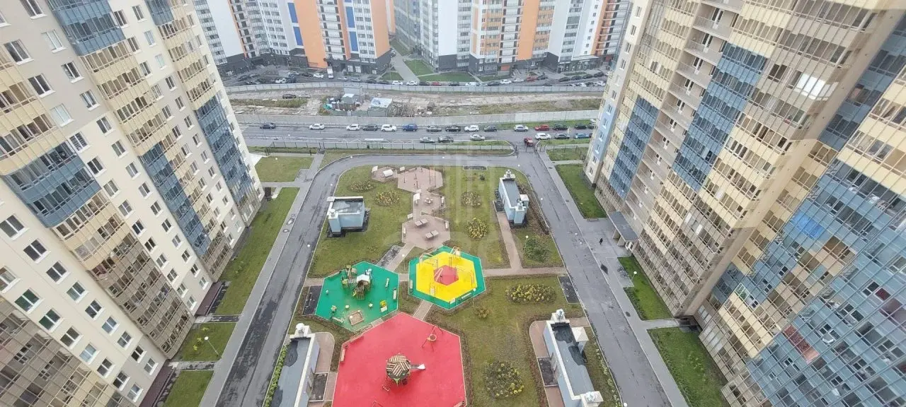однокомнатная квартира в Санкт-Петербурге по адресу: Верхне-Каменская ул., 3, к 2