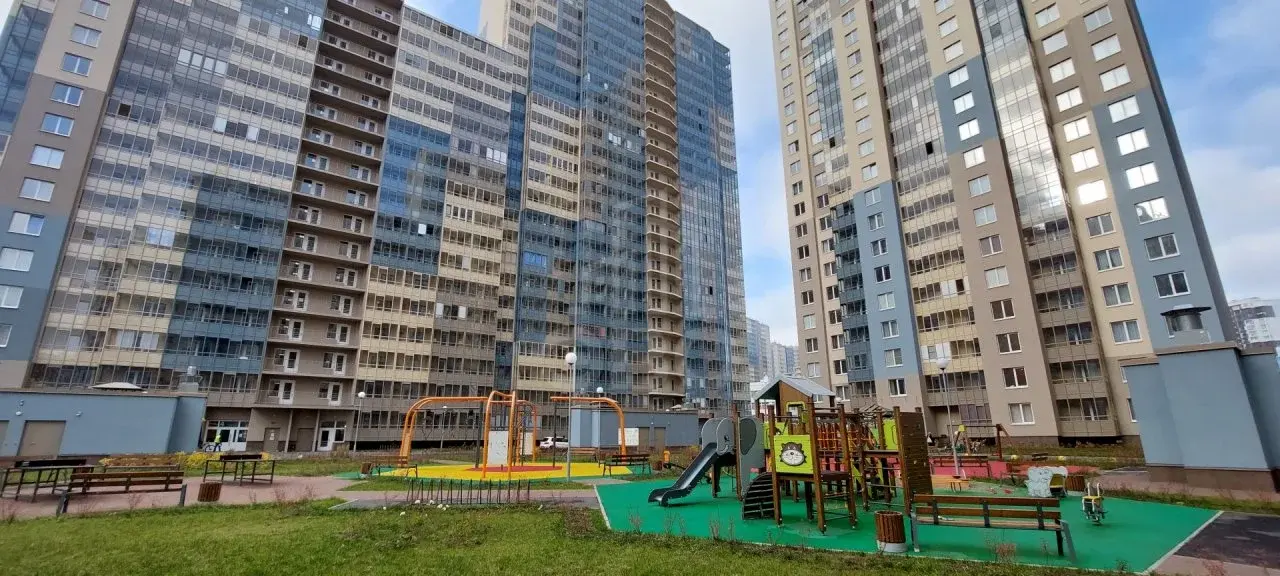 однокомнатная квартира в Санкт-Петербурге по адресу: Верхне-Каменская ул., 3, к 2