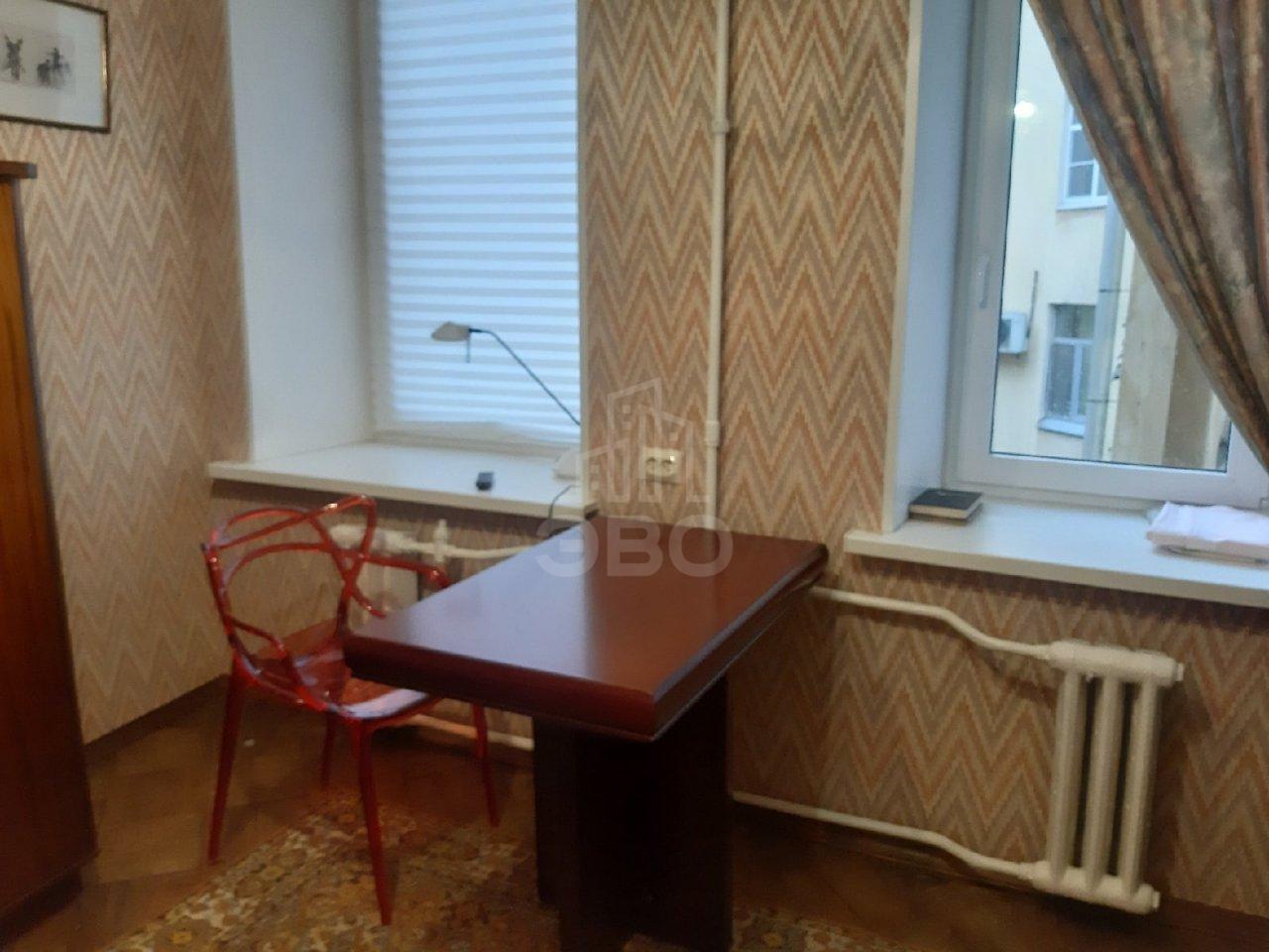 комната в Санкт-Петербурге по адресу: 6-я Советская ул., 4