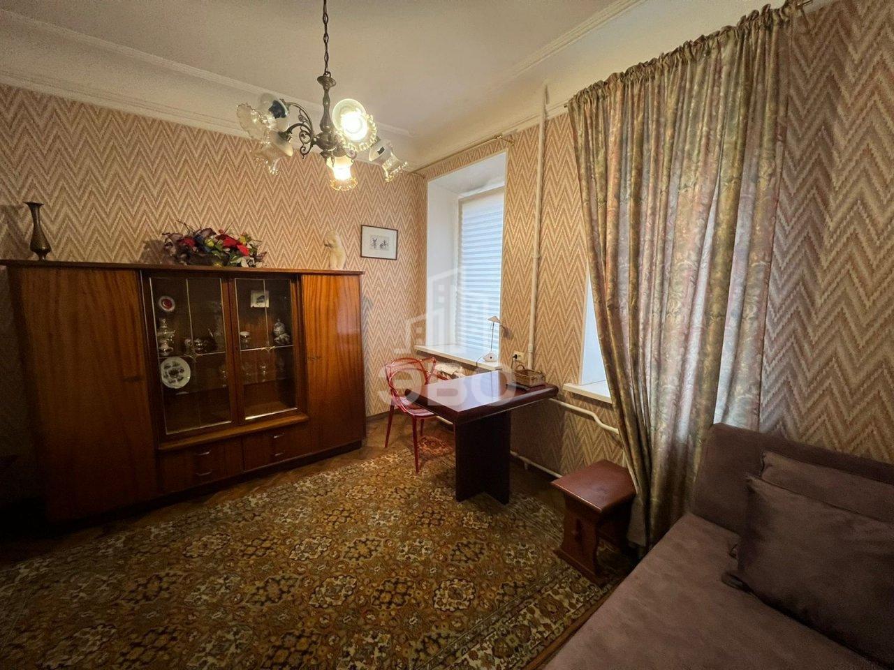 комната в Санкт-Петербурге по адресу: 6-я Советская ул., 4