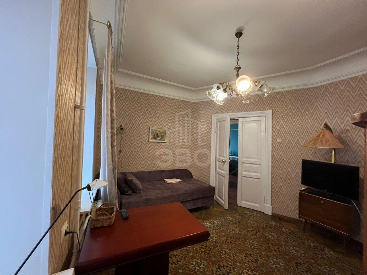 комната в Санкт-Петербурге по адресу: 6-я Советская ул., 4