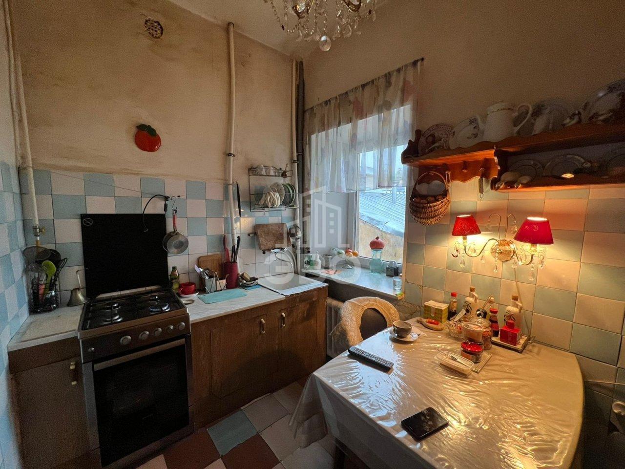 комната в Санкт-Петербурге по адресу: 6-я Советская ул., 4