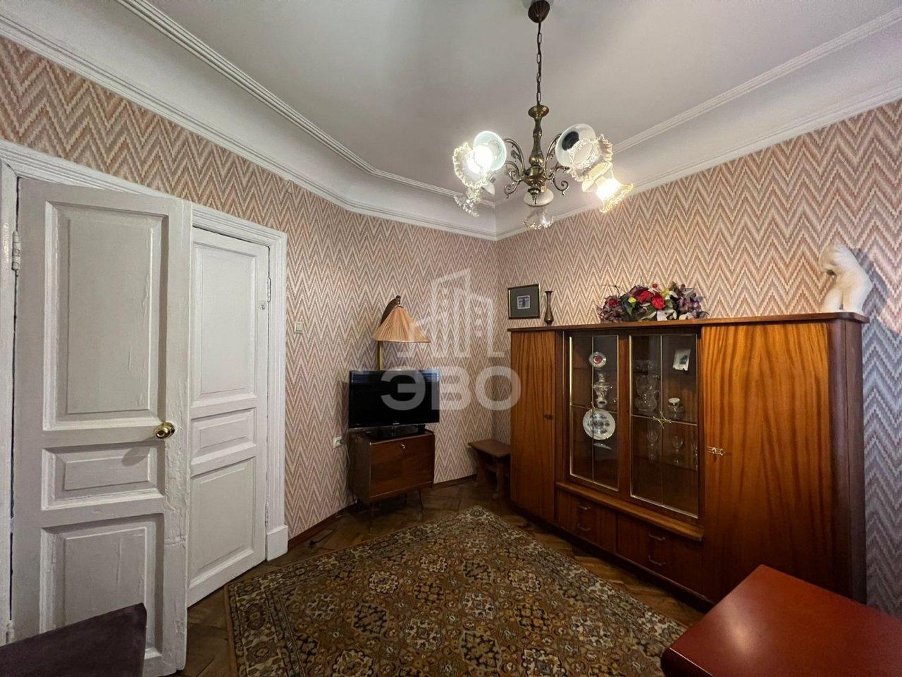 комната в Санкт-Петербурге по адресу: 6-я Советская ул., 4