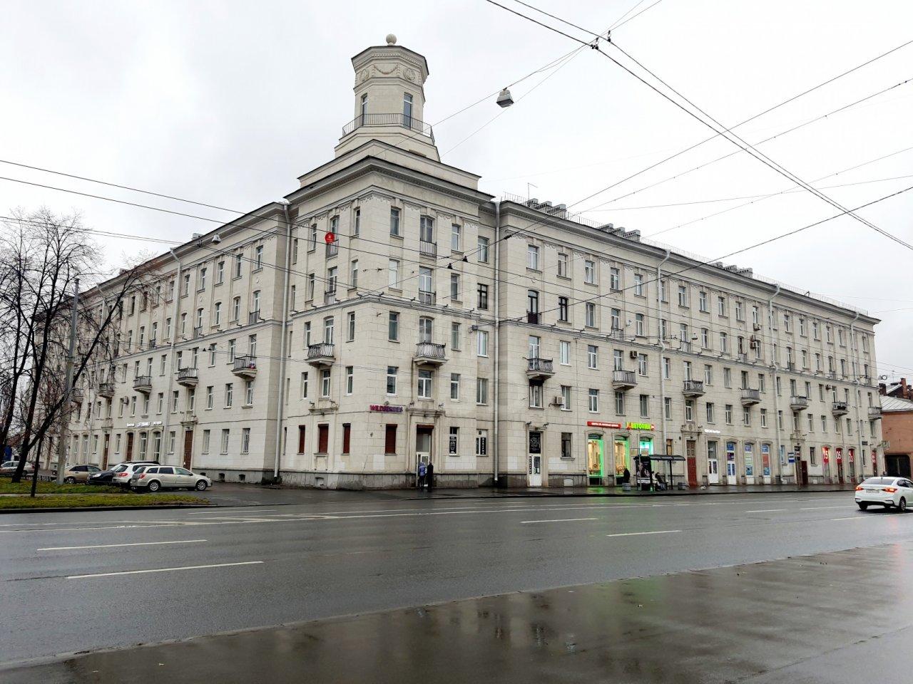 двухкомнатная квартира в Санкт-Петербурге по адресу: Стачек проспект, 41