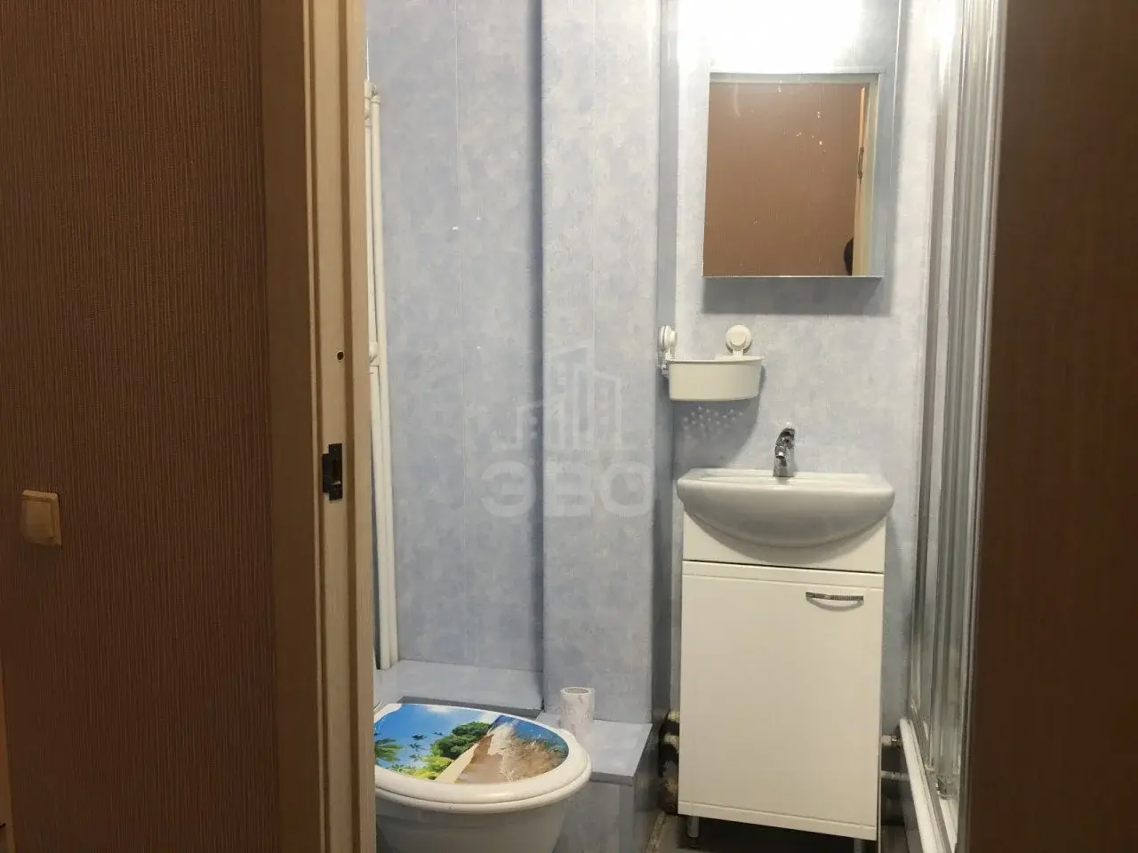 двухкомнатная квартира в Санкт-Петербурге по адресу: Славы проспект, 10, к 4