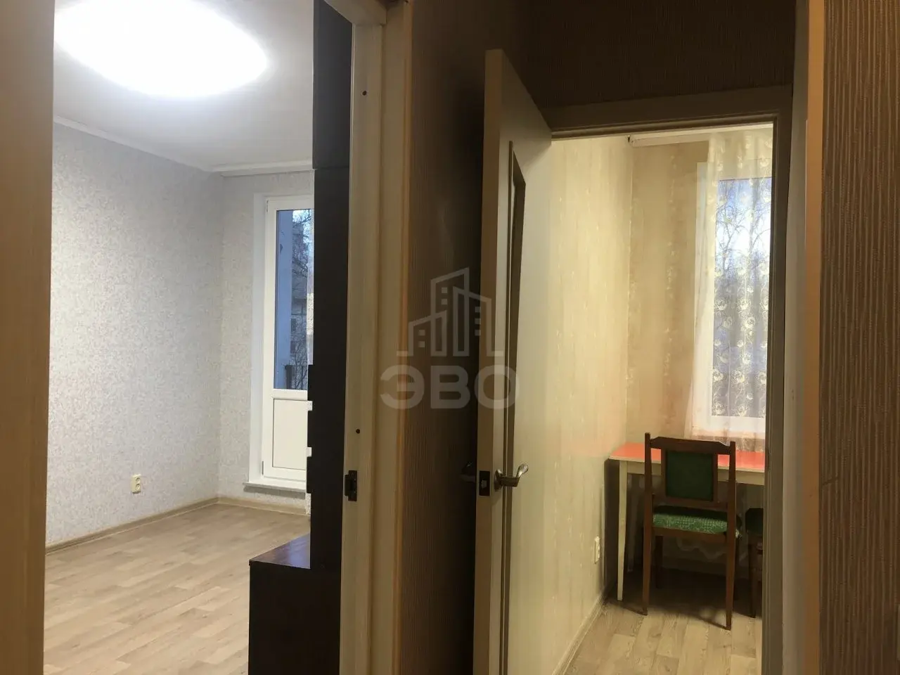 двухкомнатная квартира в Санкт-Петербурге по адресу: Славы проспект, 10, к 4
