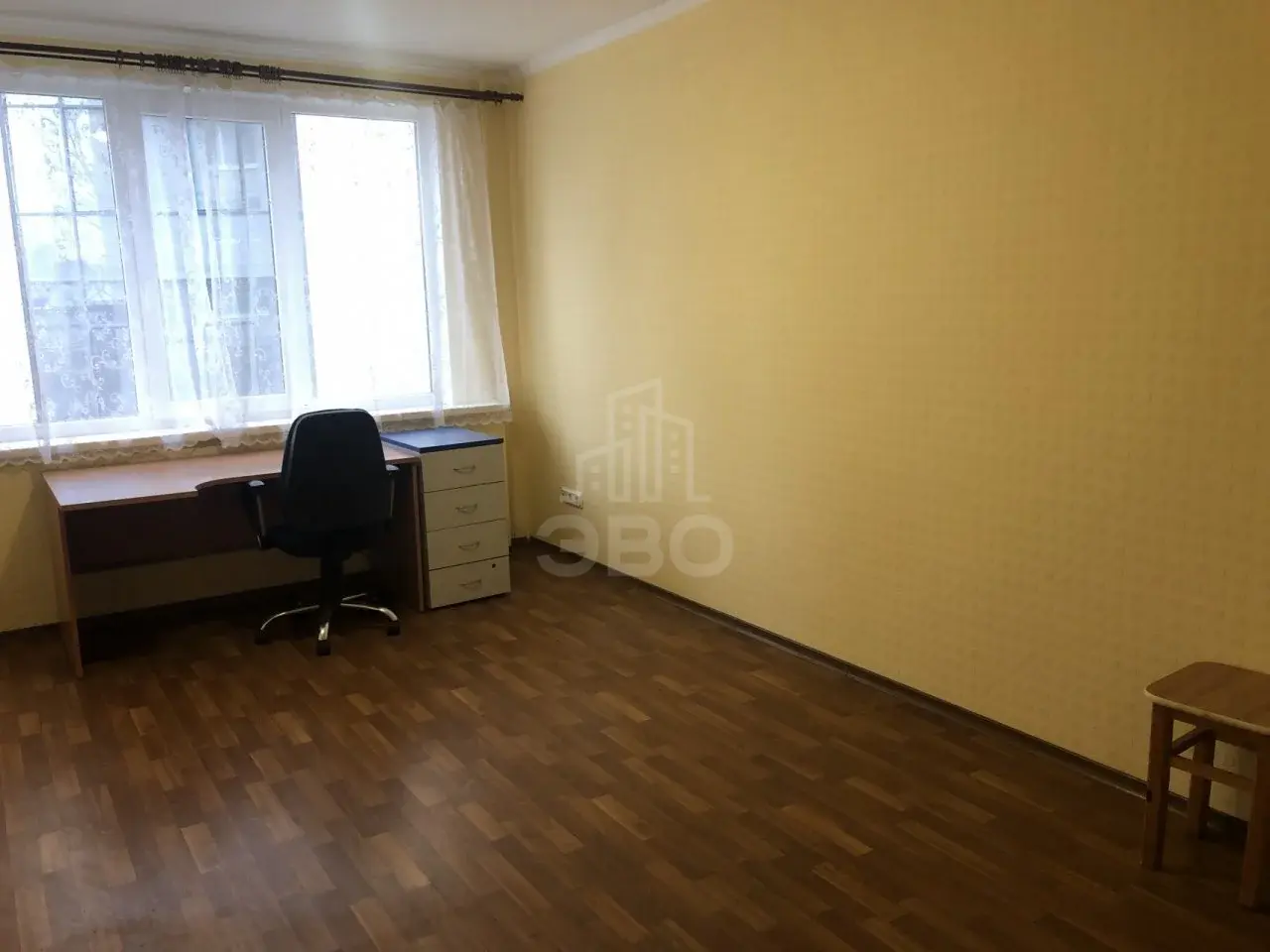 трехкомнатная квартира в Санкт-Петербурге по адресу: Богатырский проспект, 3
