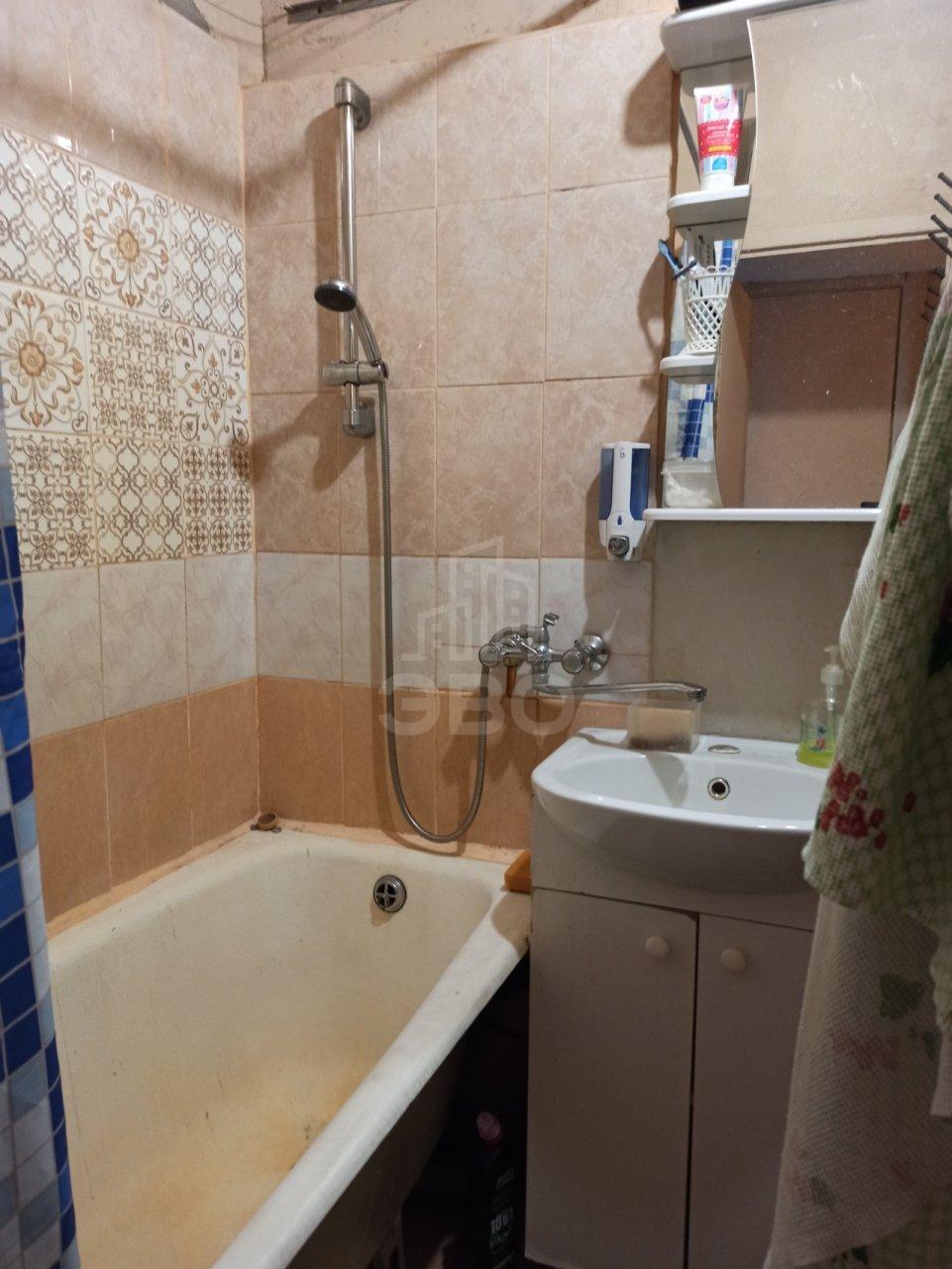 комната в Санкт-Петербурге по адресу: Индустриальный проспект, 35, к 1