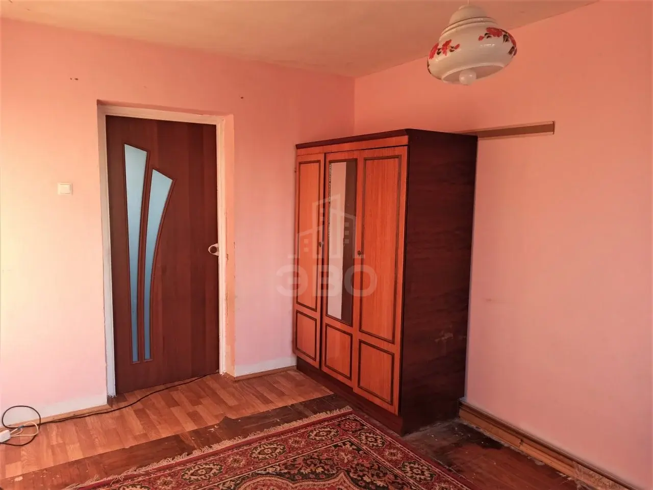 комната в Санкт-Петербурге по адресу: Индустриальный проспект, 35, к 1