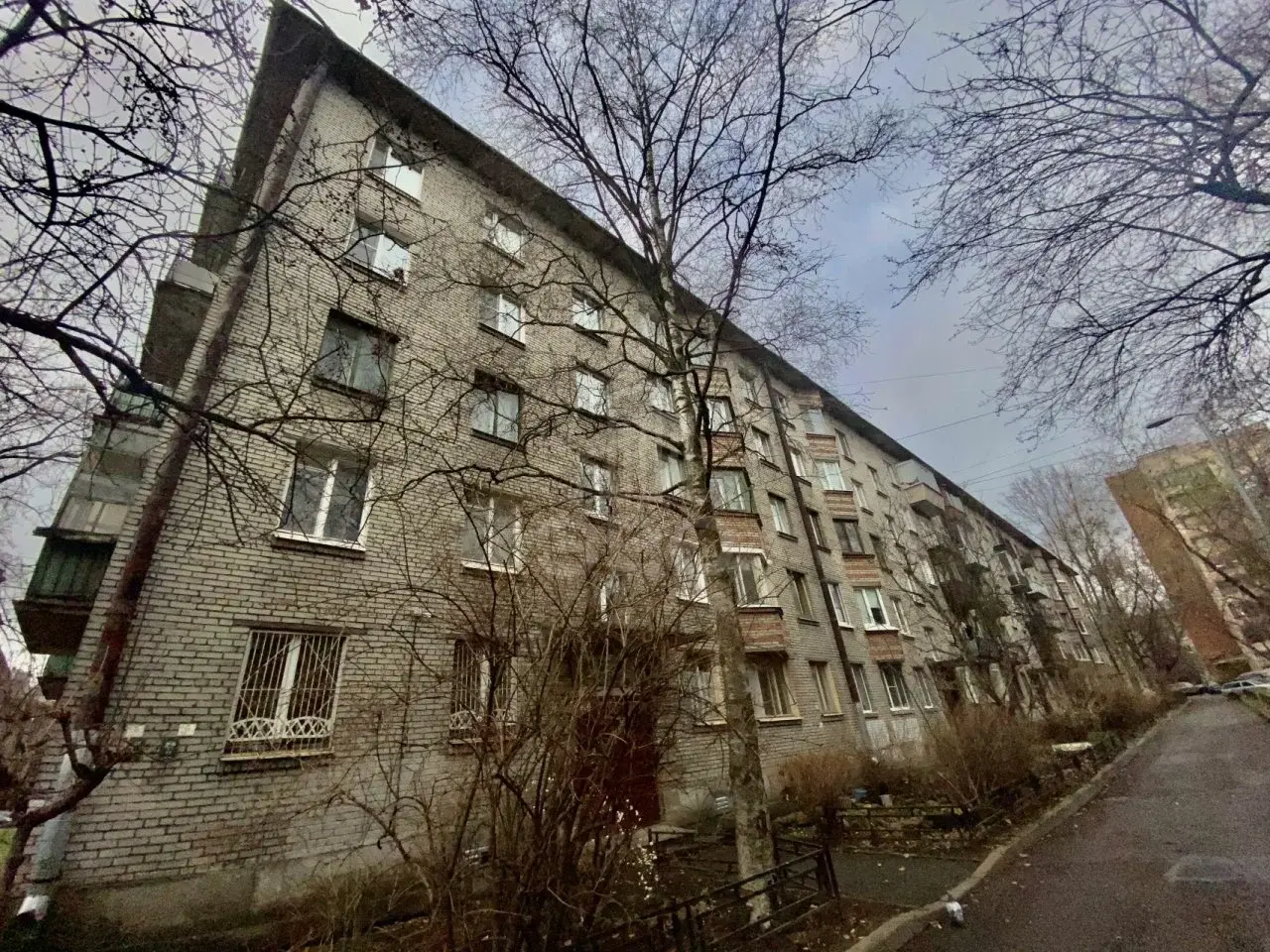 двухкомнатная квартира в Санкт-Петербурге по адресу: Наличная ул., 35, к 2