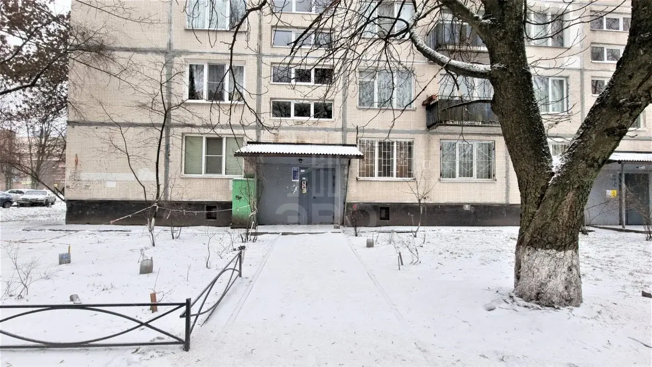 однокомнатная квартира в Санкт-Петербурге по адресу: Тимуровская ул., 10, к 1