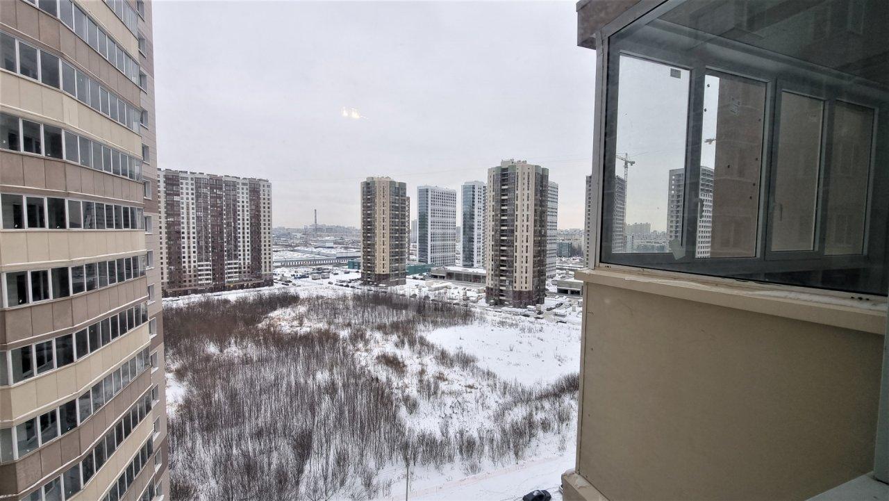 однокомнатная квартира в Санкт-Петербурге по адресу: Заречная ул., 13, к 3