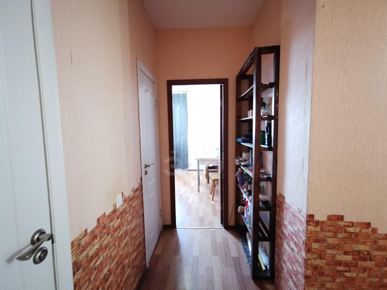 трехкомнатная квартира в Санкт-Петербурге по адресу: Окраинная ул., 9, к Б