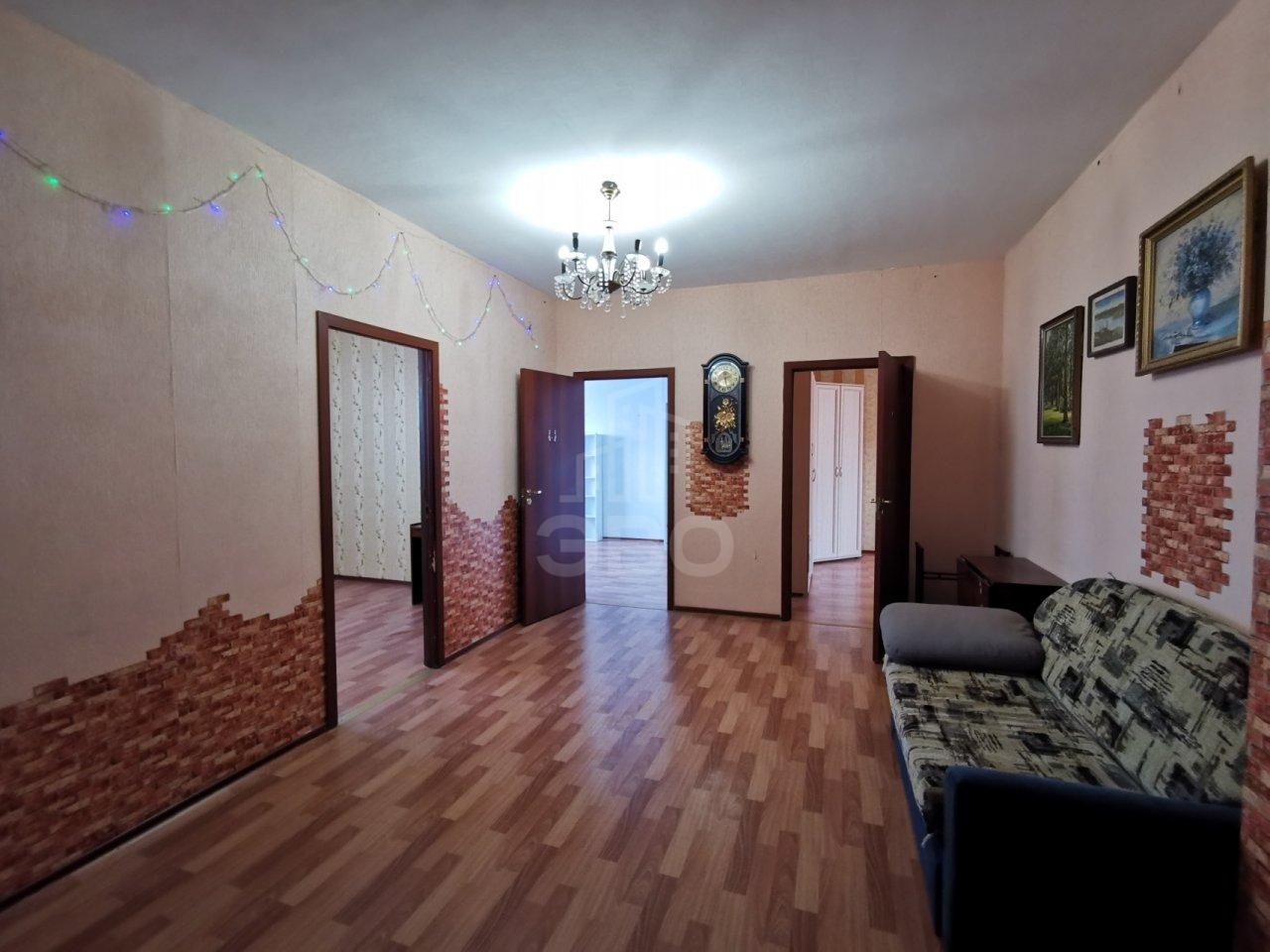 трехкомнатная квартира в Санкт-Петербурге по адресу: Окраинная ул., 9, к Б