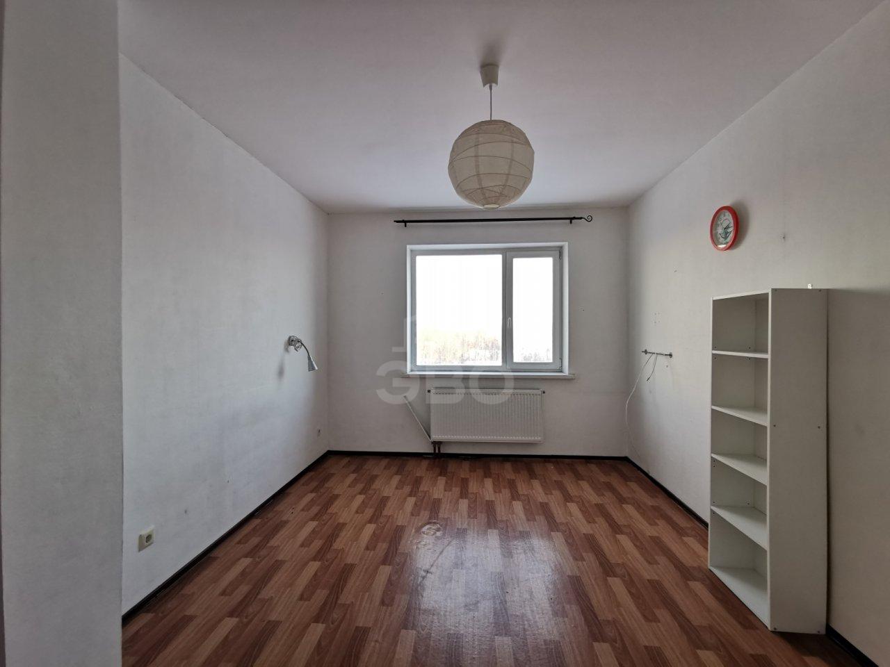 трехкомнатная квартира в Санкт-Петербурге по адресу: Окраинная ул., 9, к Б