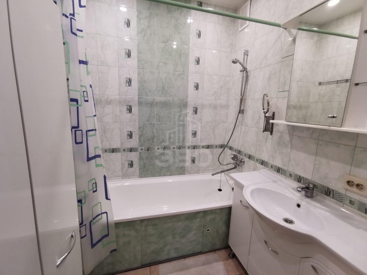 трехкомнатная квартира в Санкт-Петербурге по адресу: Окраинная ул., 9, к Б