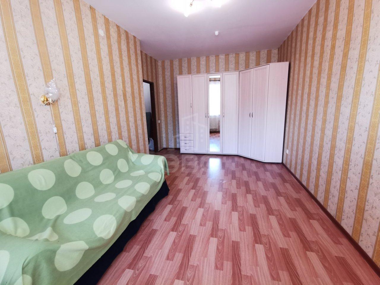 трехкомнатная квартира в Санкт-Петербурге по адресу: Окраинная ул., 9, к Б