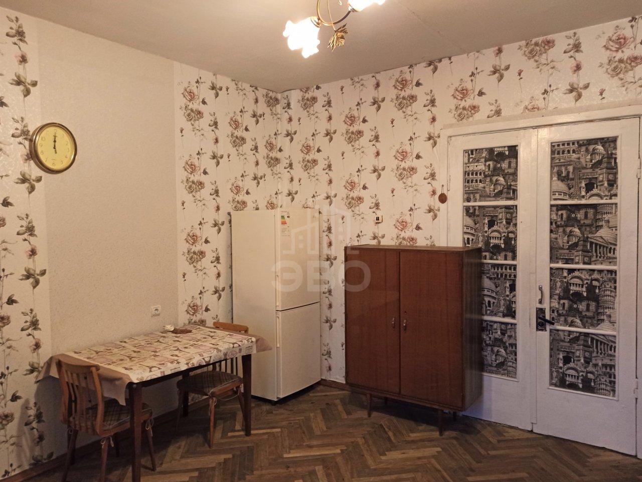 комната в Санкт-Петербурге по адресу: Типанова ул., 18