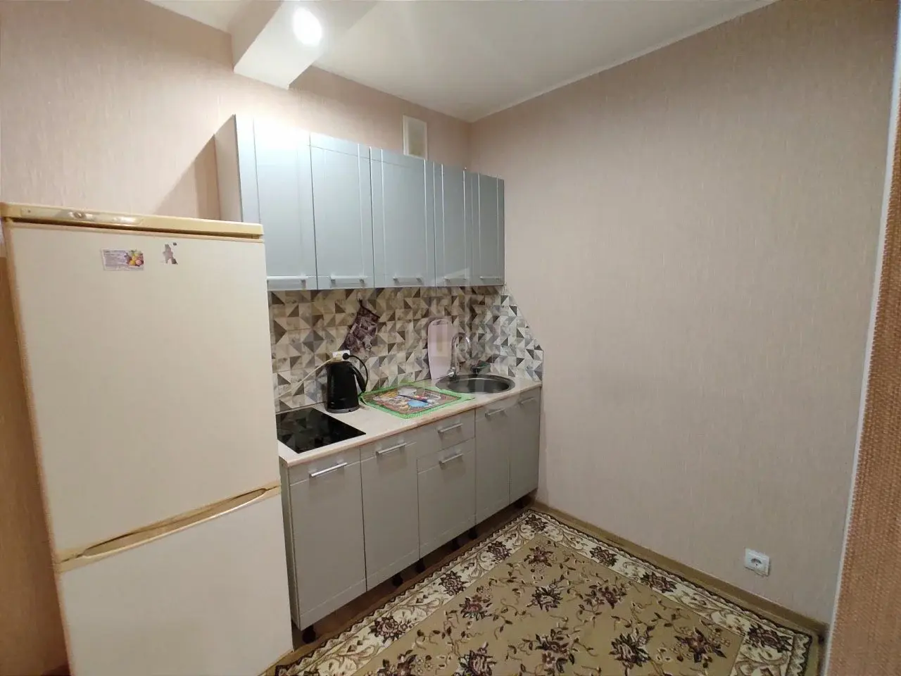 однокомнатная квартира в Санкт-Петербурге по адресу: Валдайская ул., 6, к 2