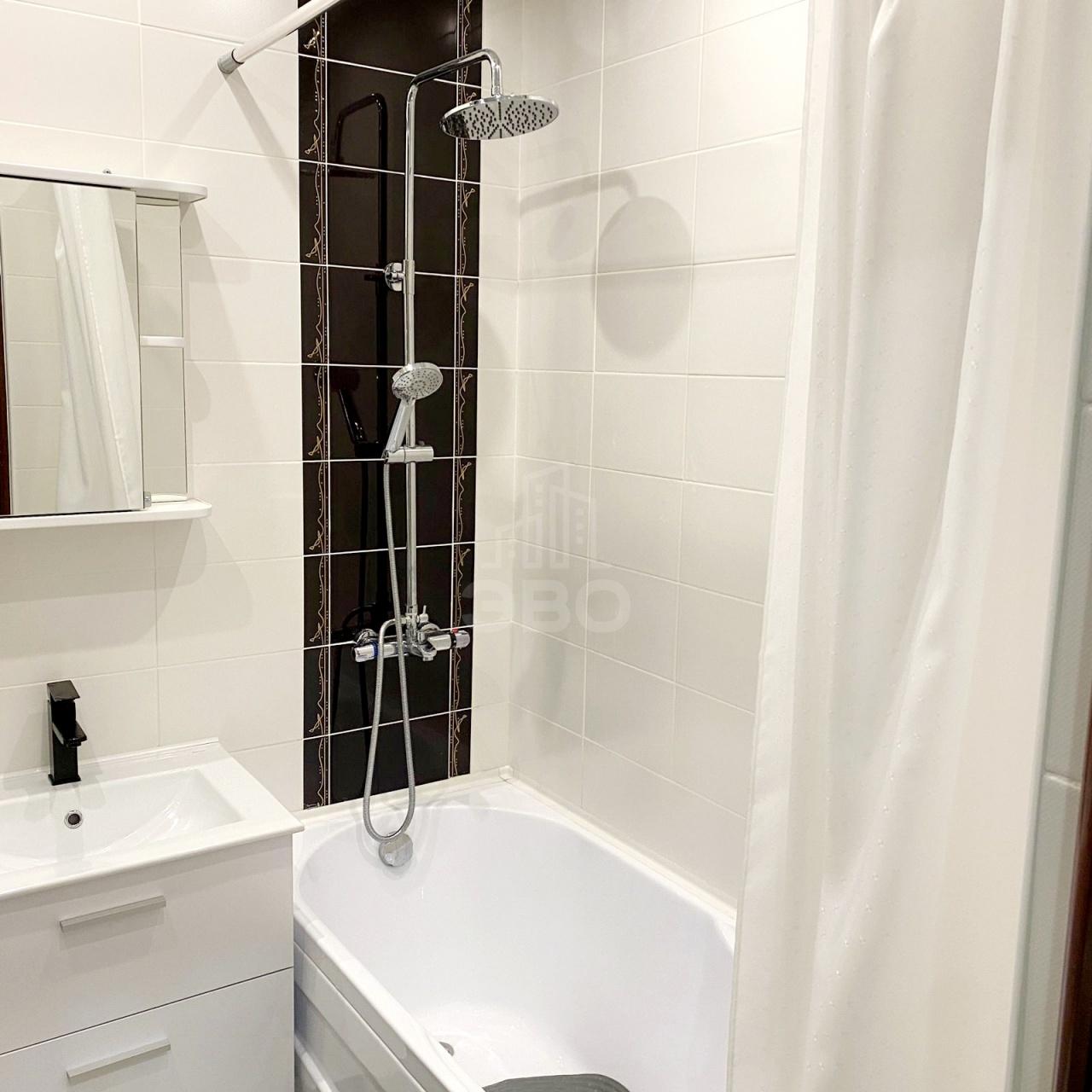 однокомнатная квартира в Санкт-Петербурге по адресу: Героев проспект, 18