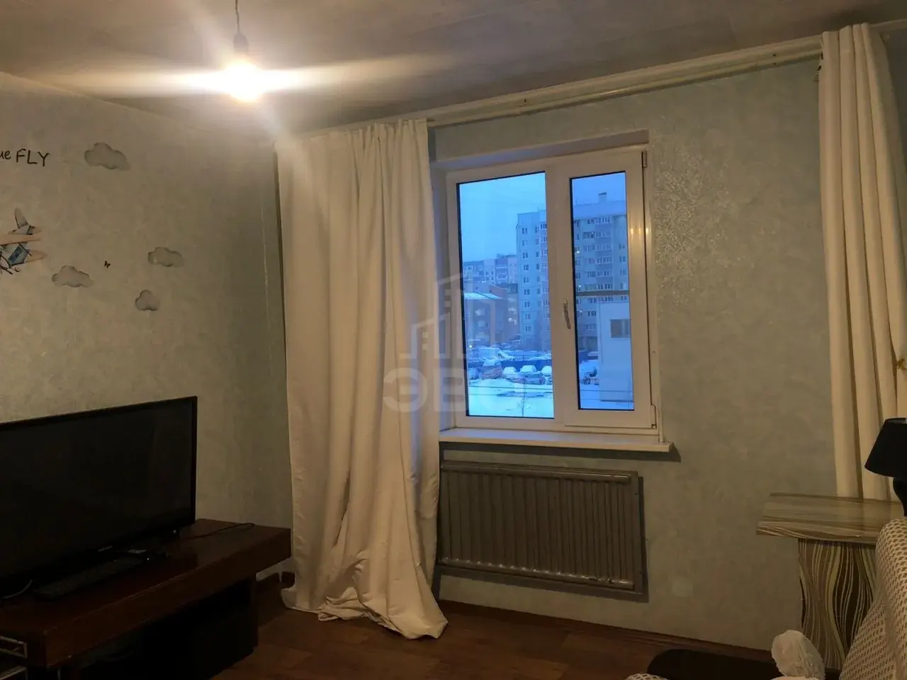 трехкомнатная квартира в Санкт-Петербурге по адресу: Камышовая ул., 2, к 1