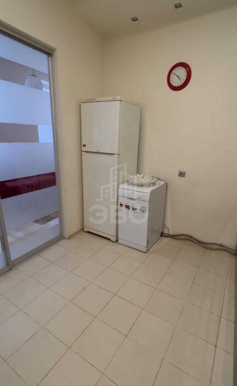 двухкомнатная квартира в Санкт-Петербурге по адресу: 7-я Советская ул., 18/21