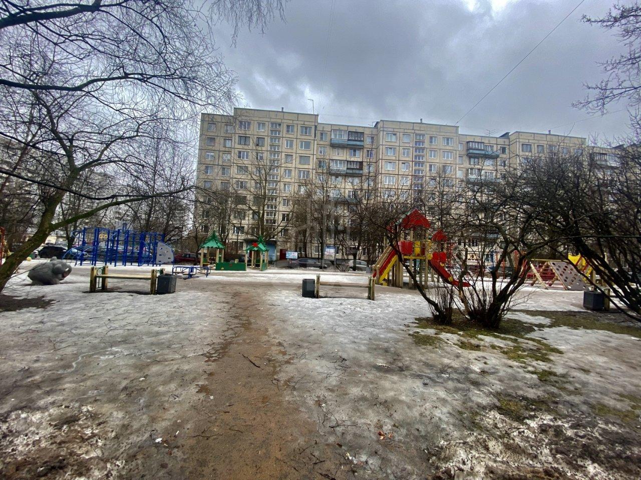 однокомнатная квартира в Санкт-Петербурге по адресу: Богатырский проспект, 3, к 1