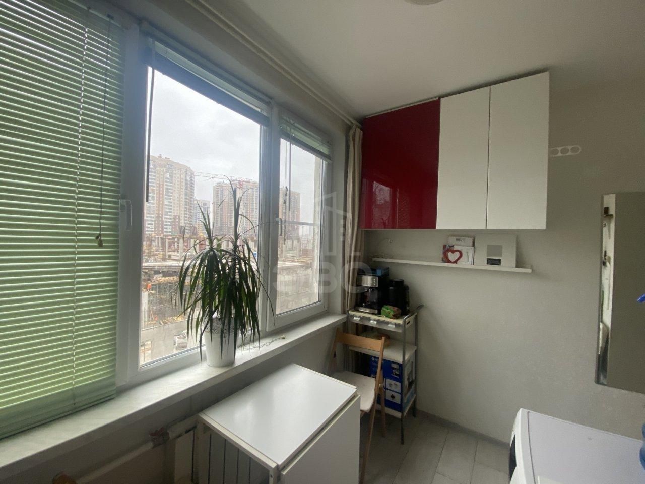 однокомнатная квартира в Санкт-Петербурге по адресу: Богатырский проспект, 3, к 1