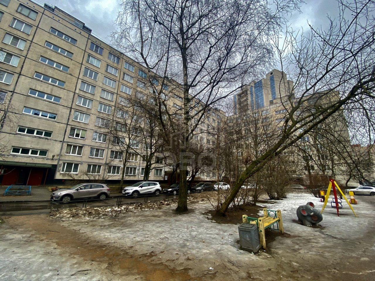 однокомнатная квартира в Санкт-Петербурге по адресу: Богатырский проспект, 3, к 1