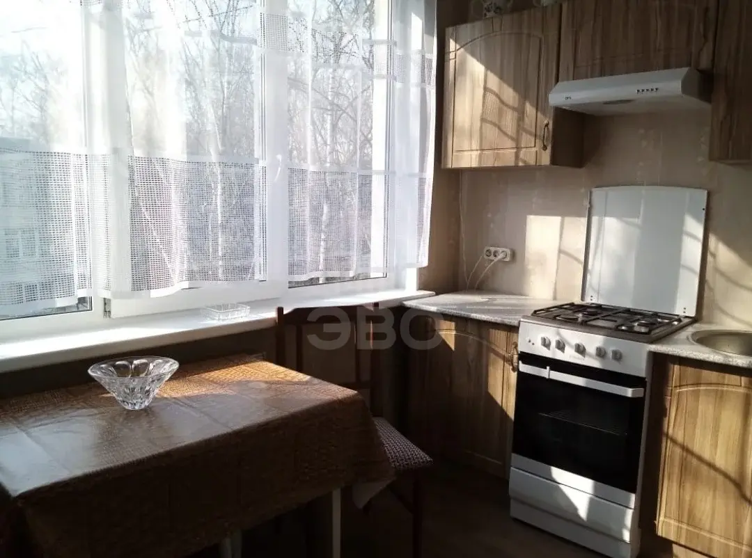 двухкомнатная квартира в Санкт-Петербурге по адресу: Славы проспект, 10, к 4