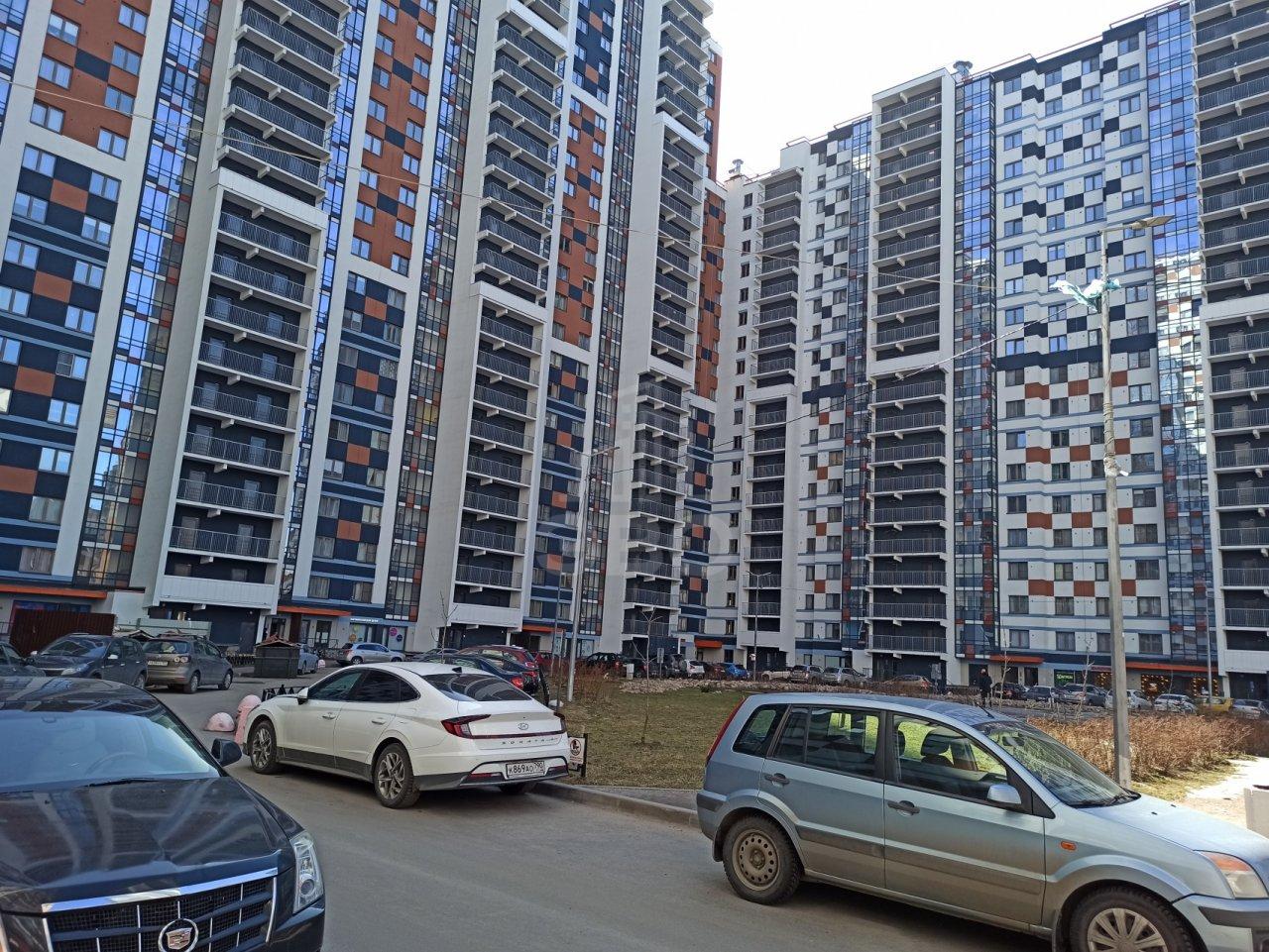 двухкомнатная квартира в Санкт-Петербурге по адресу: Богословская ул., 4, к 1