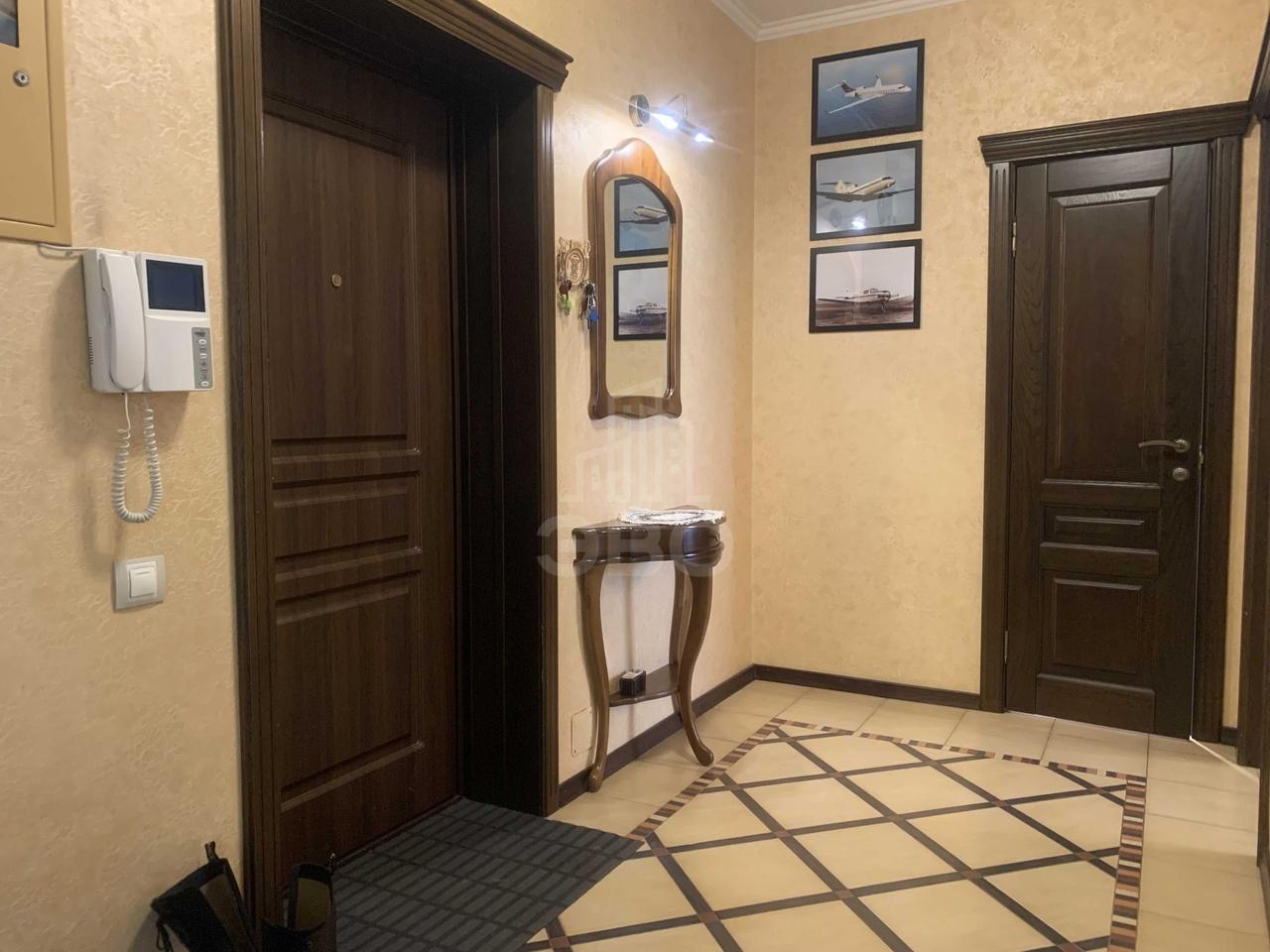 двухкомнатная квартира в Санкт-Петербурге по адресу: Революции ш., 18, к 2