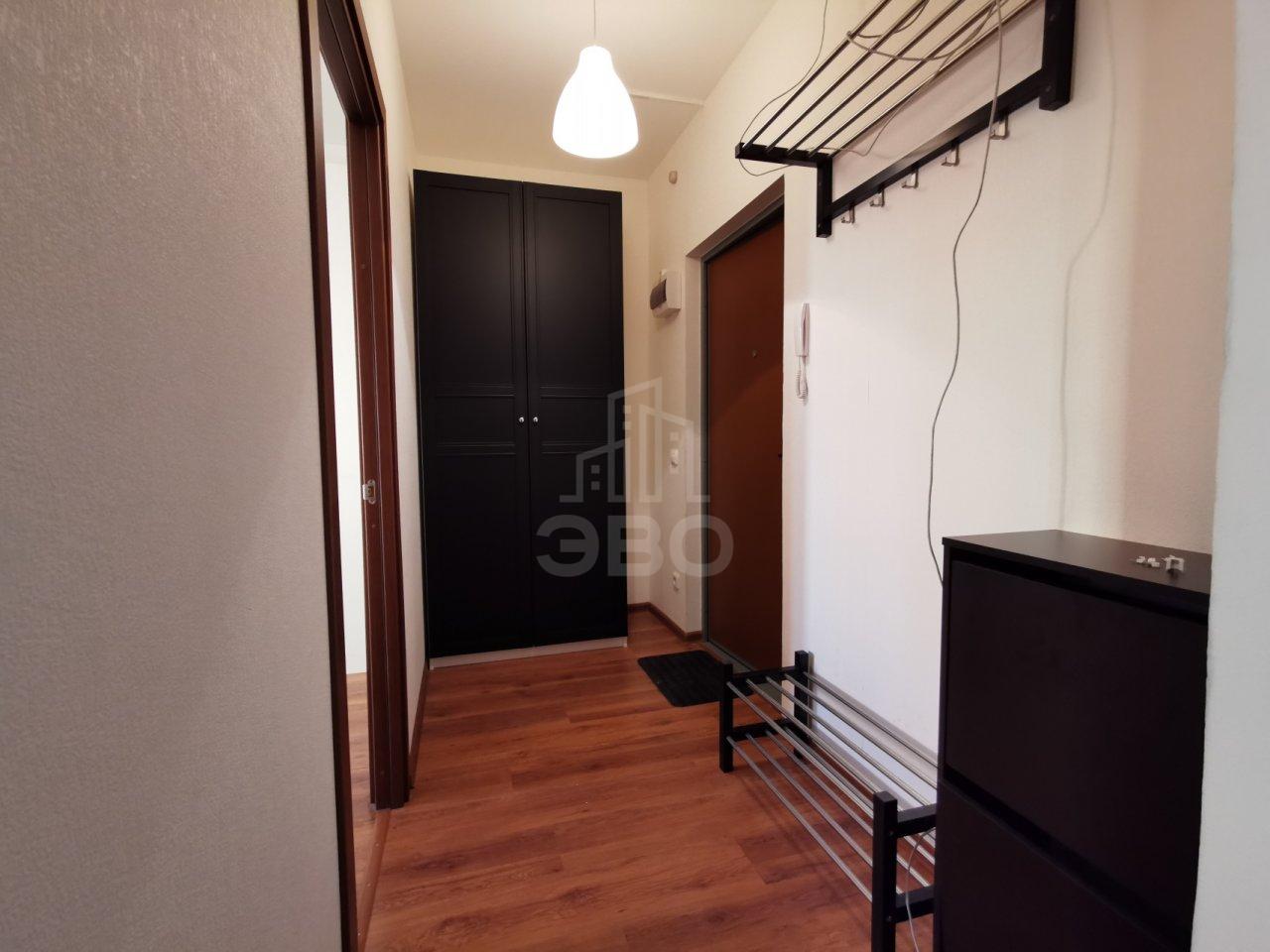 однокомнатная квартира в Санкт-Петербурге по адресу: Корнея Чуковского ул., 7, к 4