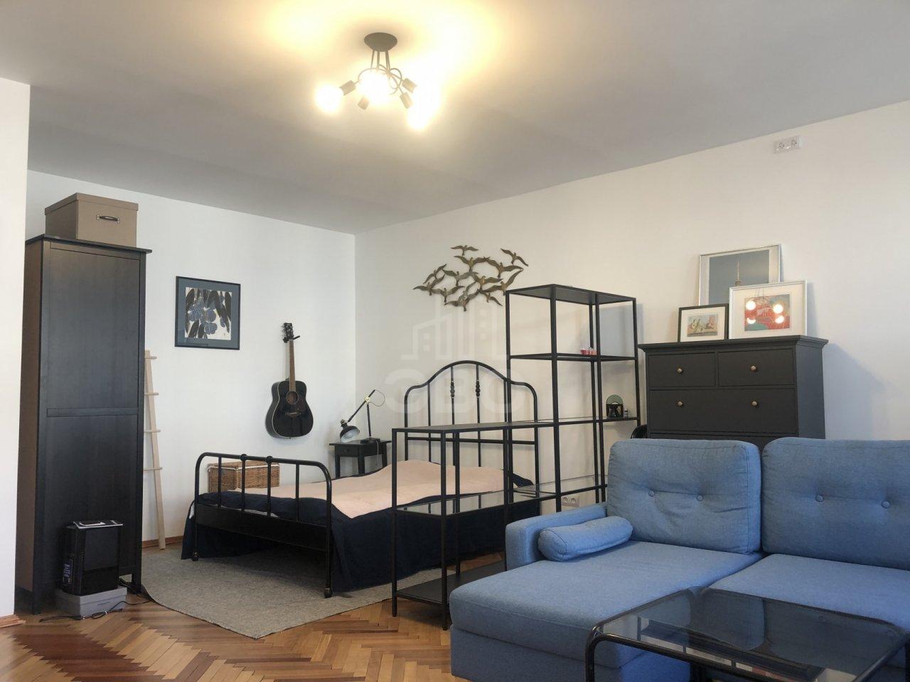 однокомнатная квартира в Санкт-Петербурге по адресу: Подольская ул., 15