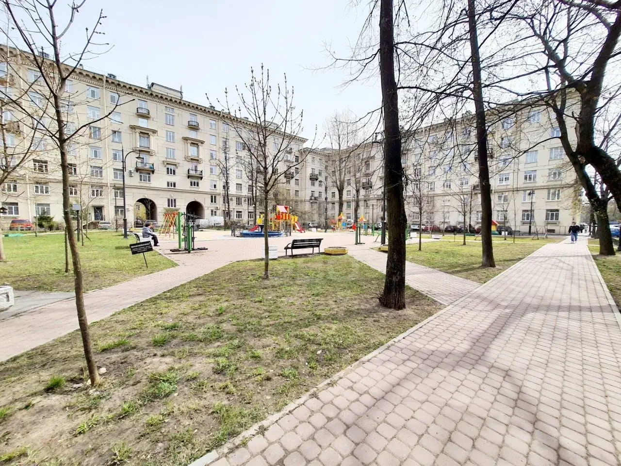 двухкомнатная квартира в Санкт-Петербурге по адресу: Севастьянова ул., 4