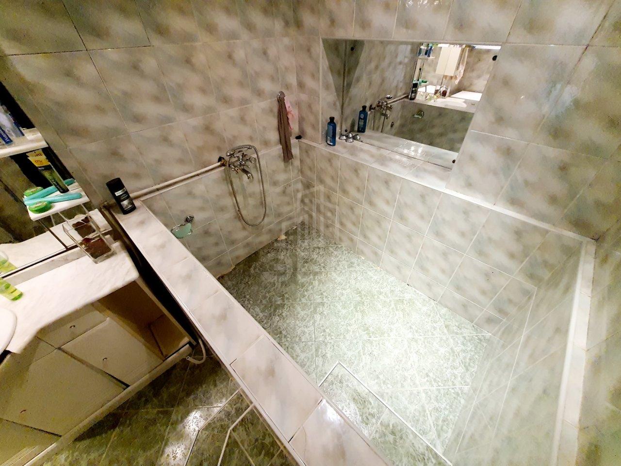 трехкомнатная квартира в Санкт-Петербурге по адресу: Съезжинская ул., 11